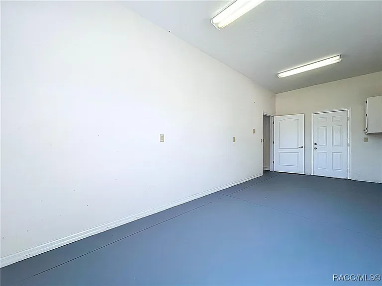 5950 N Petunia Ter — Photo 59