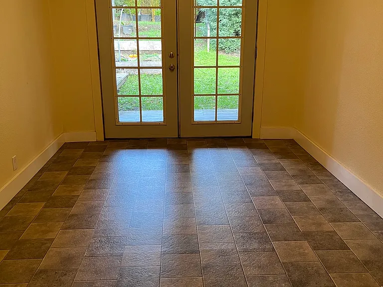 974 Orchard Ln — Photo 21
