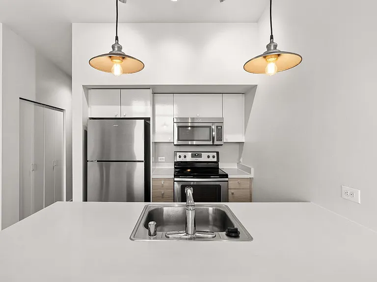 Janus Apartments — Photo 12