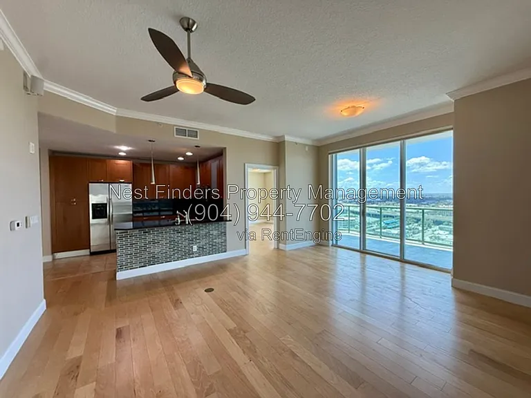 1431 Riverplace Blvd #2001 — Photo 9