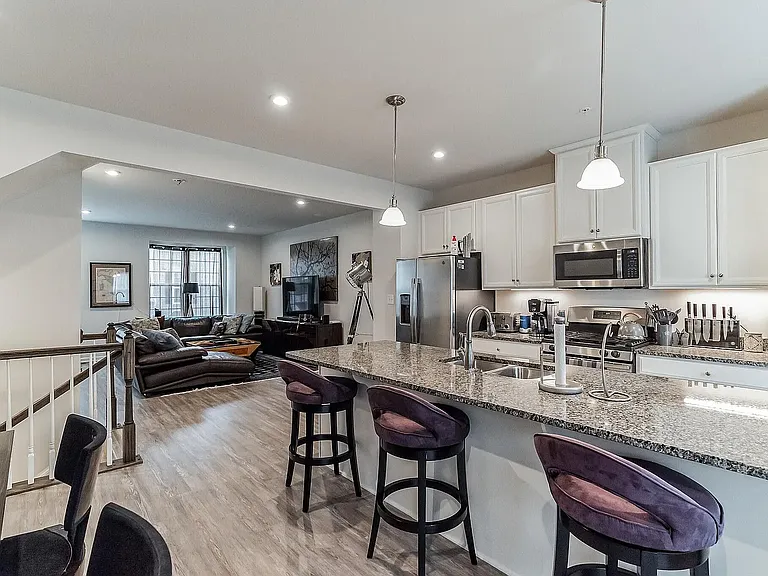 265 Compass Dr — Photo 1