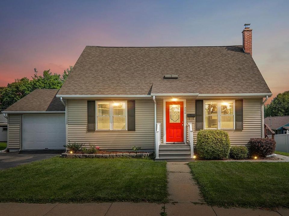 206 East Parry Street, Dodgeville, WI 53533 MLS 1961623 Zillow