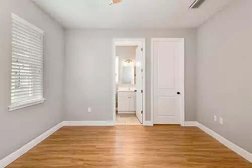 3rd image of 741 Minnesota Ave