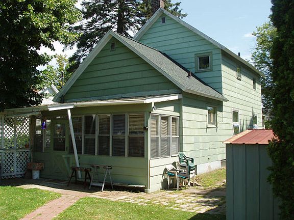 5th image of 374 S 4TH AVE