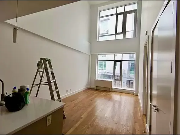 65 Ainslie Street image 1 of 10