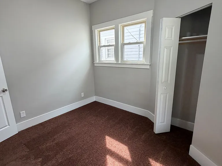 1312 Earl Ave — Photo 8