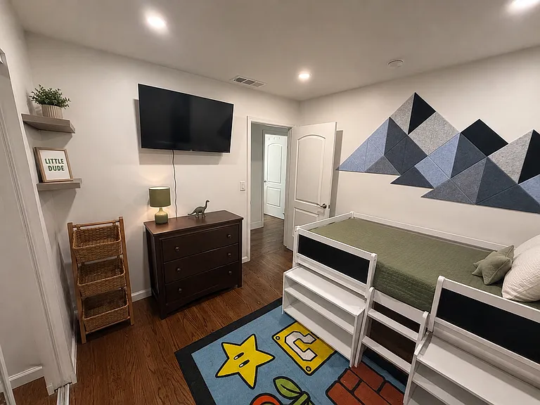 3437 Madeira Way — Photo 14