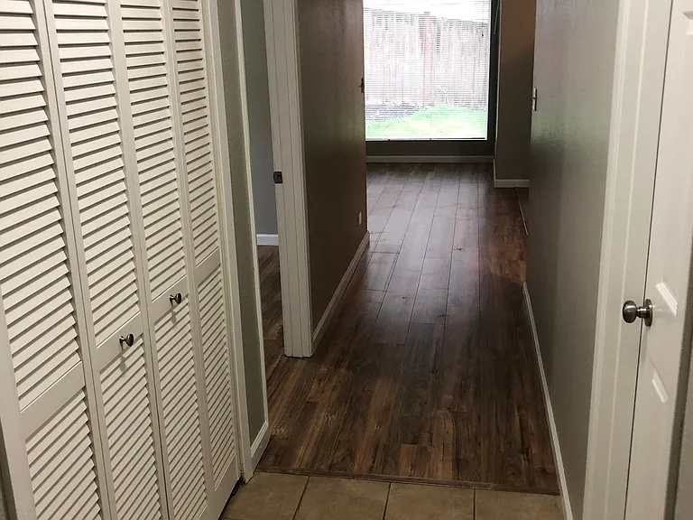 401 Taylor Ave NW #7 — Photo 10