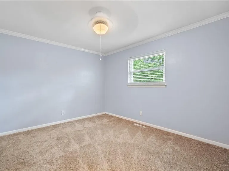2348 Great Neck Cir — Photo 28