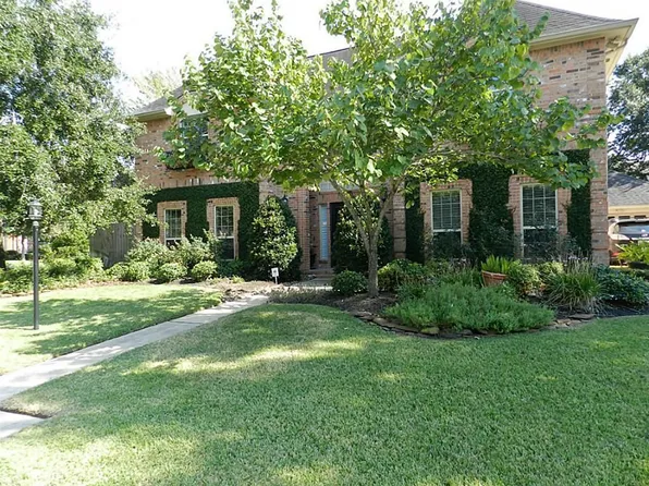17203 S Bristle Pine Dr, Spring, TX 77379