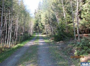 999 Cherry Tree Ln, Port Angeles, WA 98362