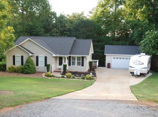 117 Rochester Ct, Easley, SC 29640