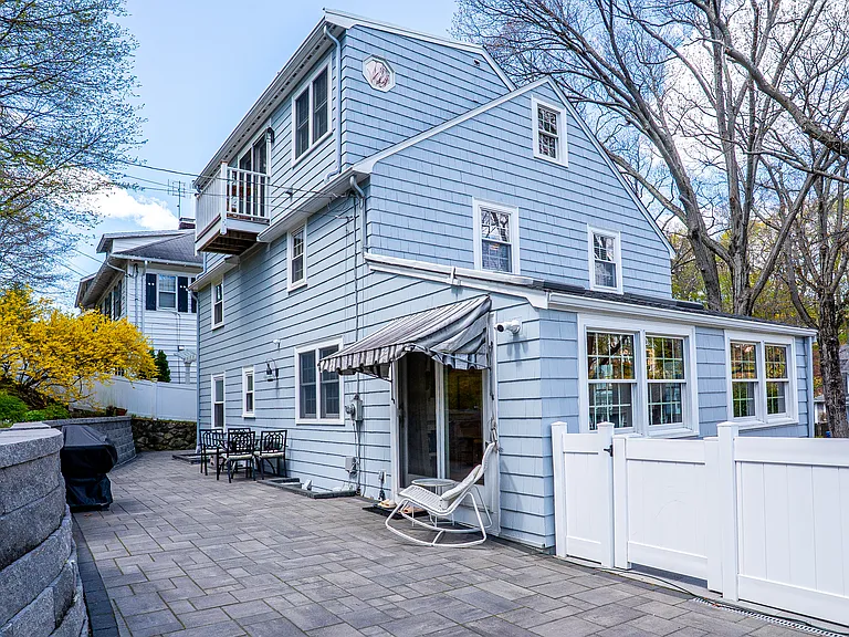 51 Lynn Fells Pkwy — Photo 27
