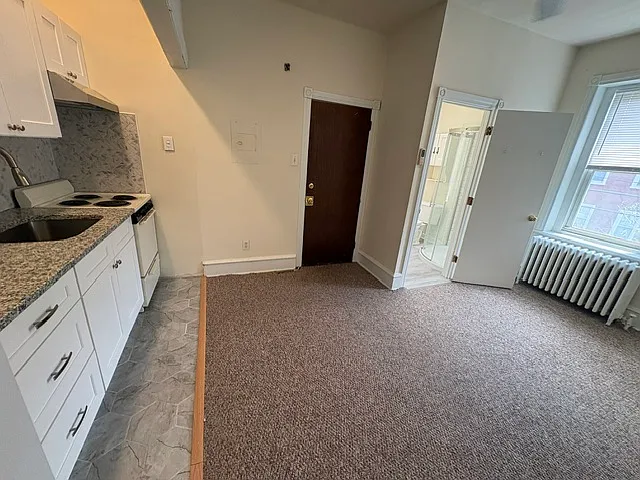 1637 Haworth St #C — Photo 3