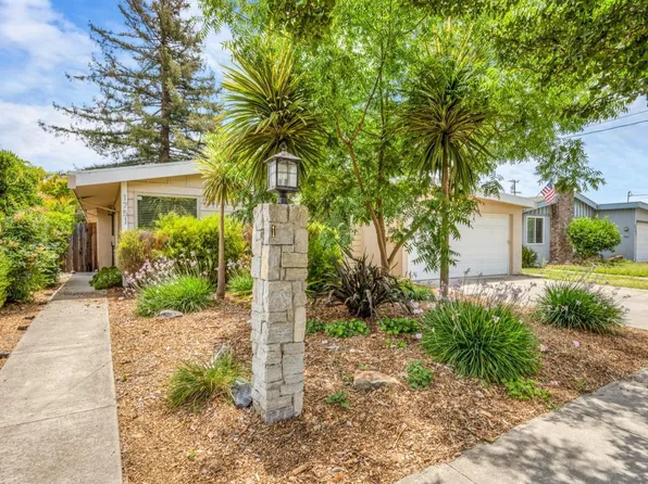 1751 Pueblo Avenue, Napa, CA 94558