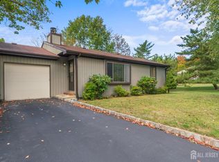 139 Wilcox Ct, Matawan, NJ 07747
