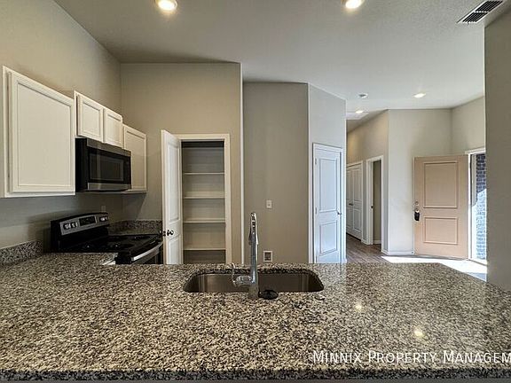 2nd image of 2115 N Jayton Ave #A