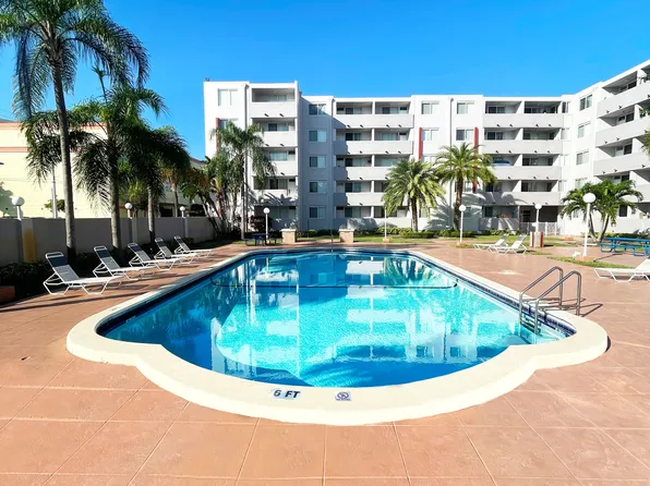 Suncoast Place Apartments
