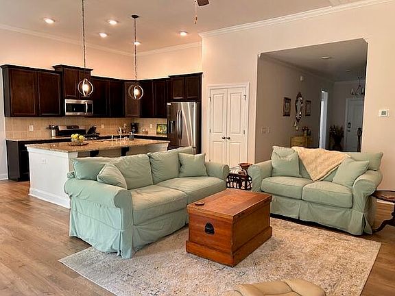 5th image of 454 Little Pines Ct