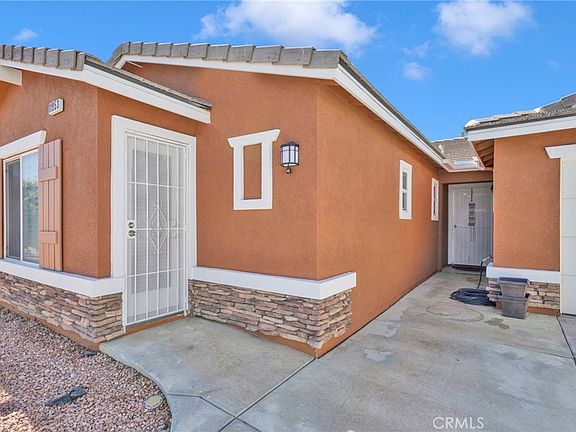 4th image of 11953 Cove Ct