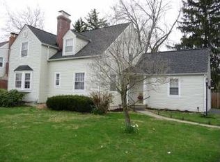 389 N 30th St, Newark, OH 43055