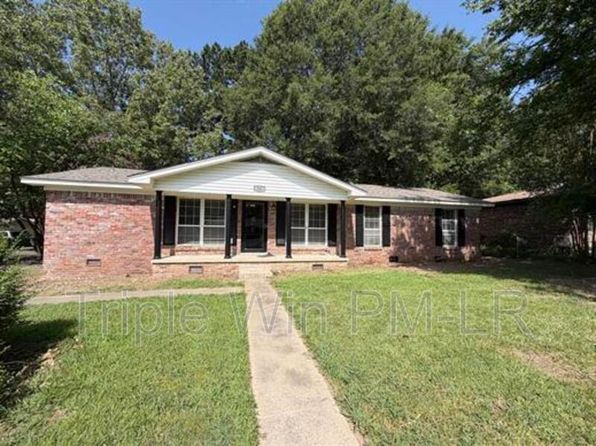 33 Single Oaks Dr