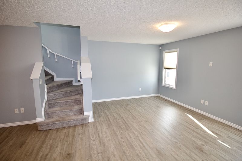 Edmonton House for rent - 4 Bedrooms — photo 12