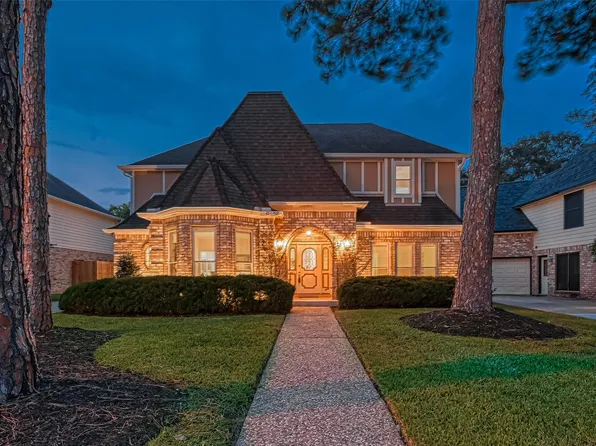 1607 Rustic Knolls Dr, Katy, TX 77450