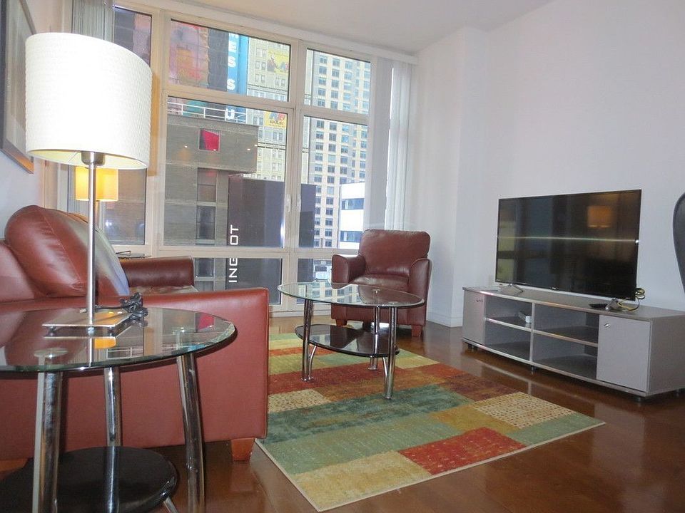1st image of 1600 Broadway #8EE