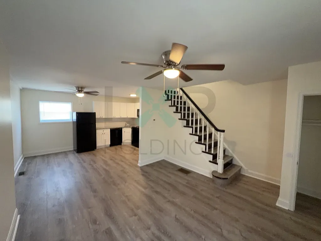 7115 Emerson Ave, Upper Darby, PA - LPP - Single Family — Photo 2