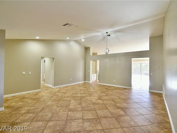 3rd image of 8509 Gull Dr
