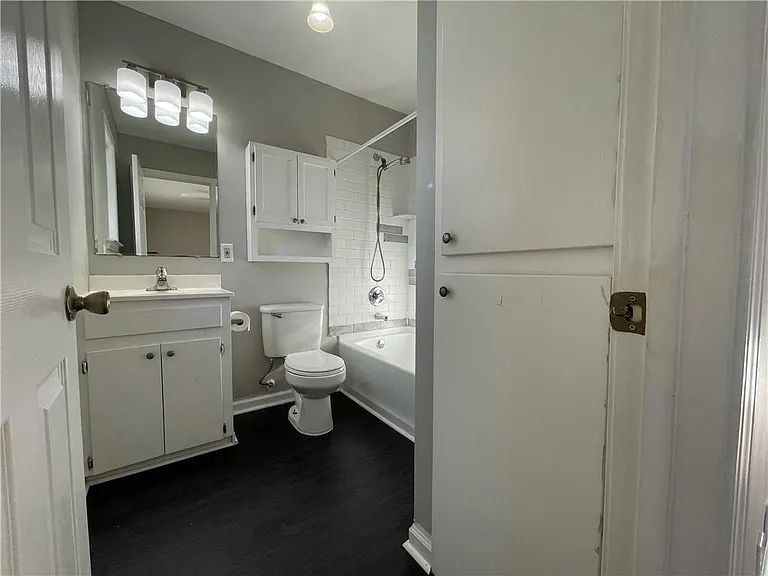 3492 Point View Cir — Photo 50