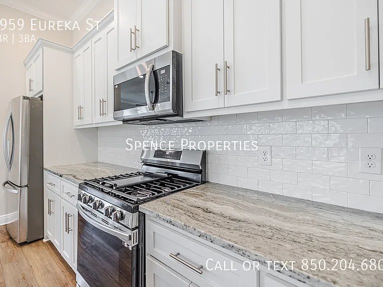8959 Eureka St — Photo 24