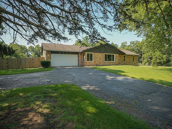 4th image of 6027 Elderberry Ln