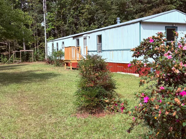 886 County Road 32, Wedowee, AL 36278