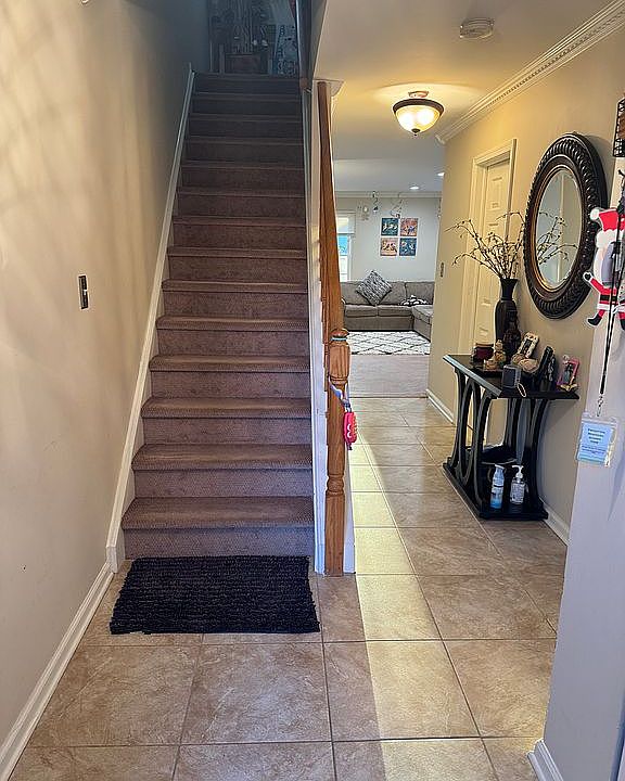 5 Brewster Cir, Old Bridge, NJ 08857 Zillow