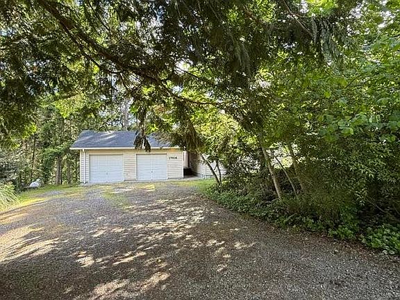 2nd image of 17816 Overlake Ct SE