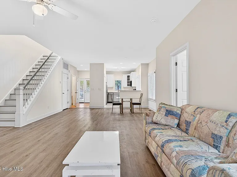 796 Indigo Village Ct — Photo 8