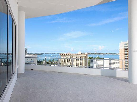 4th image of 111 S Pineapple Ave Penthouse 1210-12