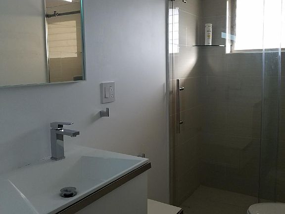 2nd image of 1540 NE 191st St APT 108