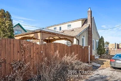 "Charming 4-Bedroom Home with 2 Full Baths in the Heart of Saint Paul!" — Photo 4