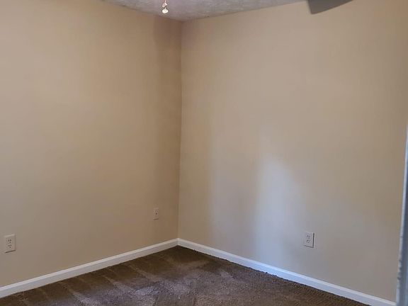 4th image of 8305 Max Ct