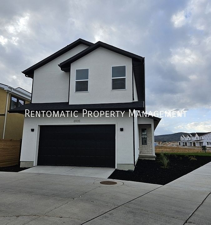 1st image of 6935 Woods Rose Dr