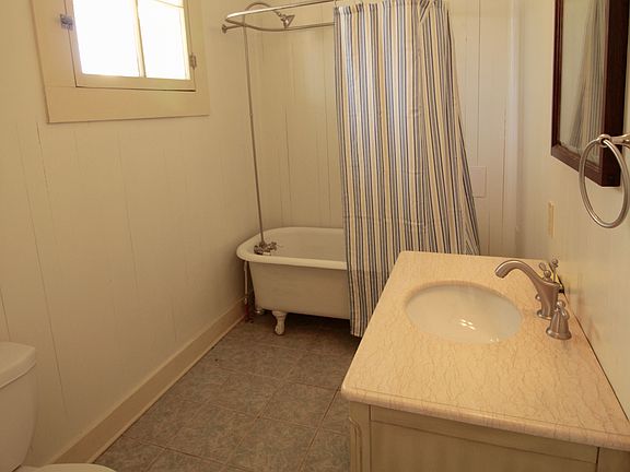 New sink / faucet / vanity