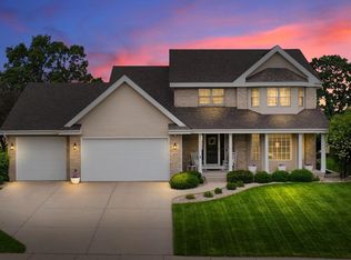 425 Riviera St, Oregon, WI 53575