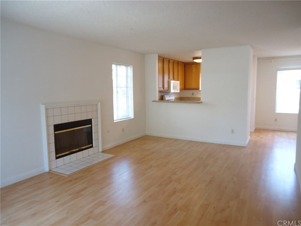 1st image of 2800 Plaza Del Amo Unit 393