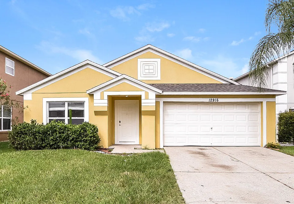 12916 Los Alamitos Ct