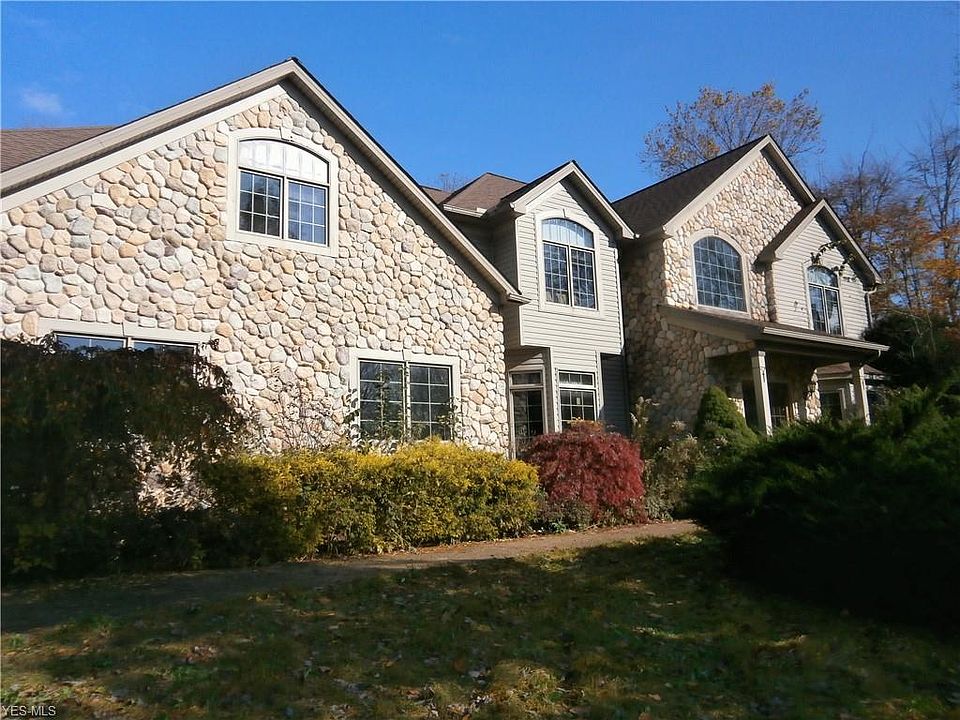 1st image of 10700 Dawson Dr