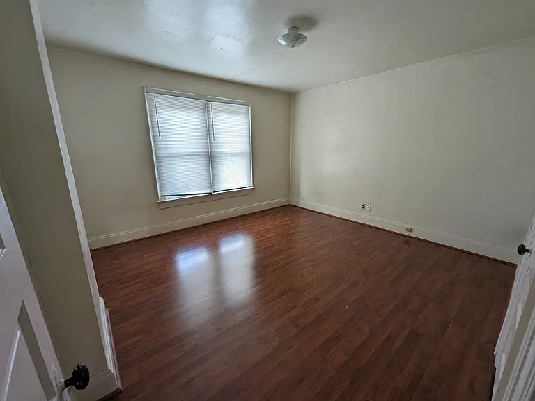 2292 Indiana Ave #2292 — Photo 9