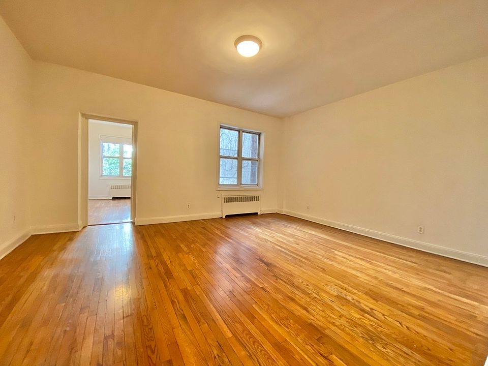 1st image of 49 W 68th St APT 1A